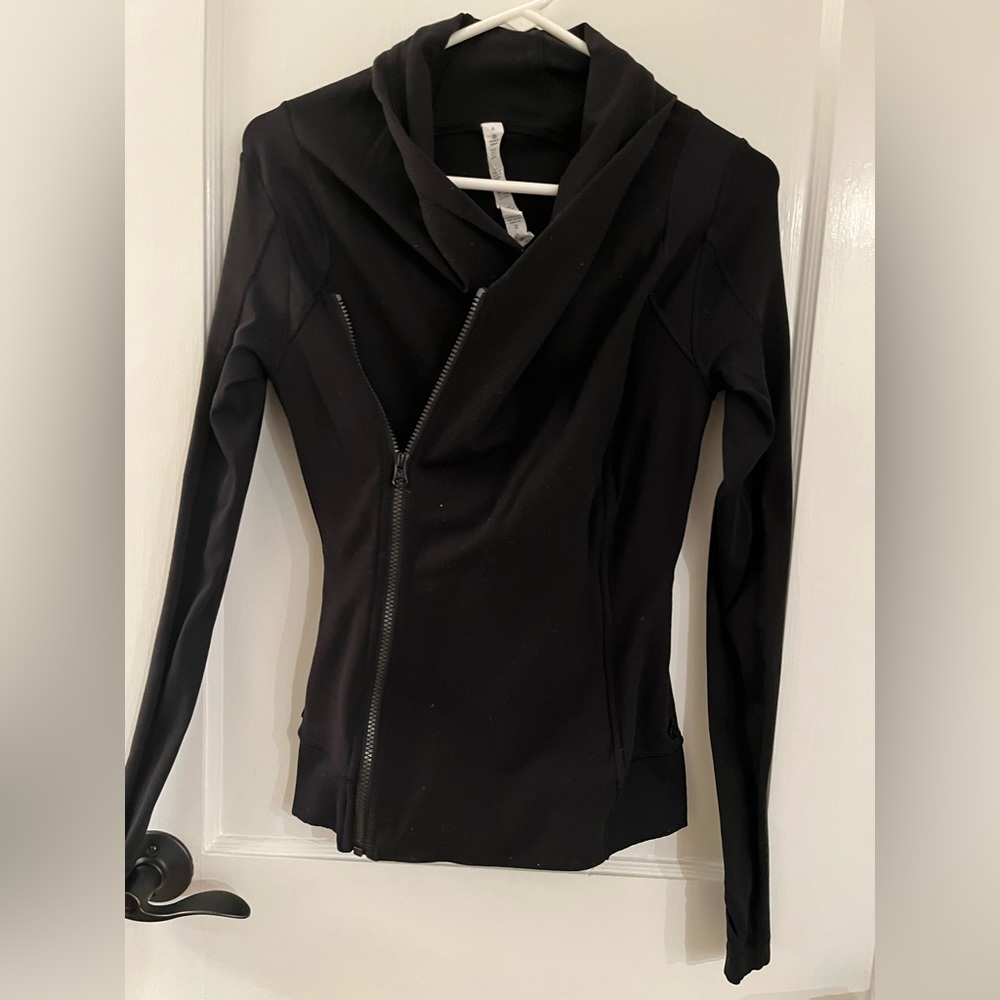 Lululemon zip up size 4